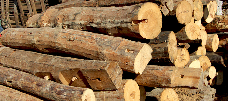 古材の販売   家屋解体材・原木の処理は株式会社コウエイ